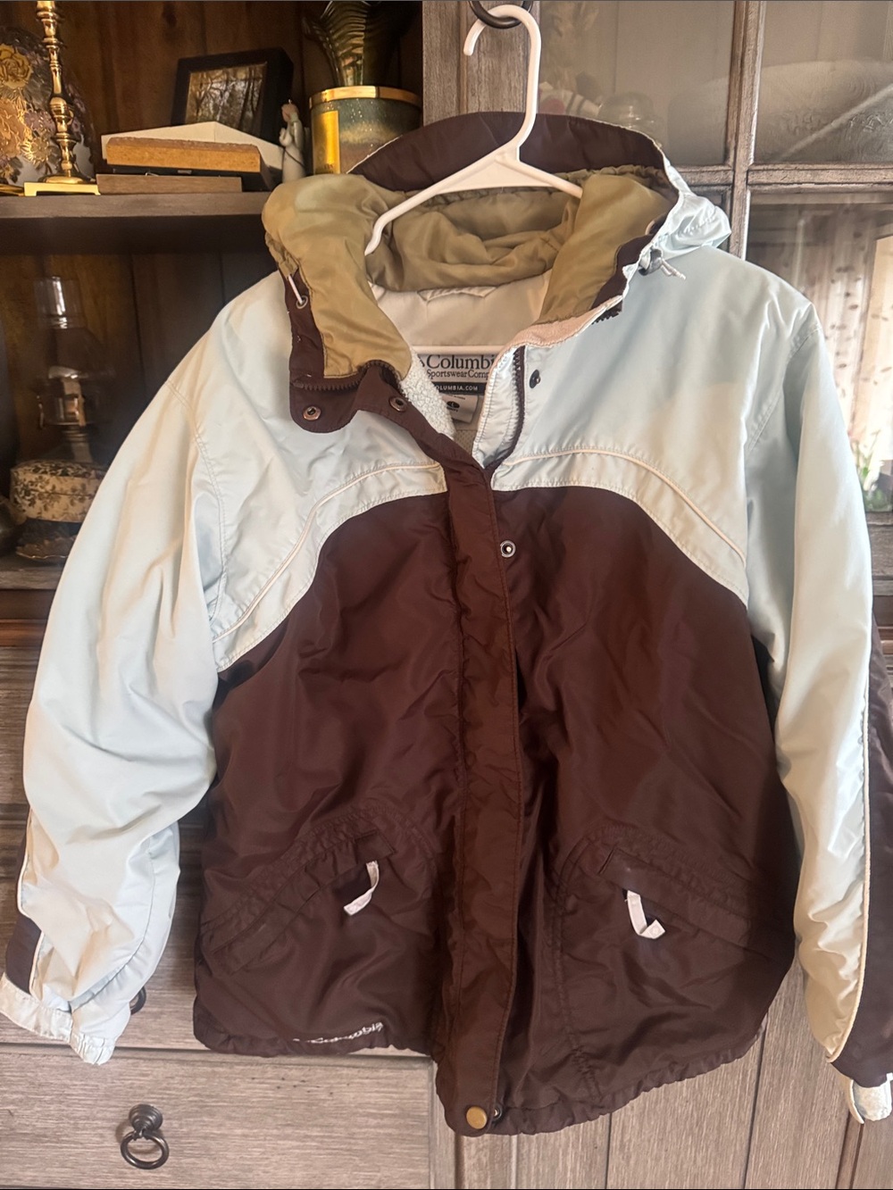 Columbia Women’s Brown & Light Blue Insulated Ski Jacket